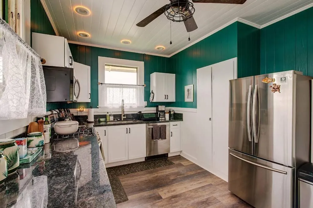 New - Hula House Wac- 3Br- Hilo Town Villa
